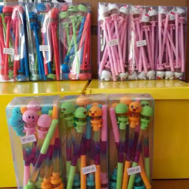 

1 Lusin Pulpen Gel Spring Doll Bulpen Mantul