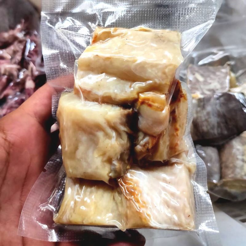 

Ikan asin jambal roti