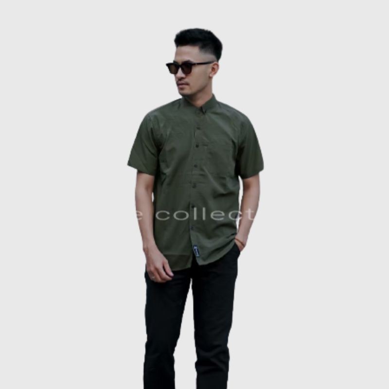 Kemeja Pria Lengan Pendek Polos ~ Kemeja Polos Distro ~ Kemeja Terlaris ~ Kemeja Polos ~ Pakaian