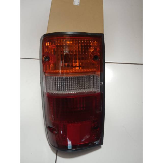 Stop lamp kijang grand Super kiri Depo