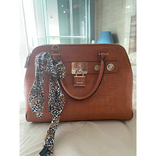 preloved guess ori counter