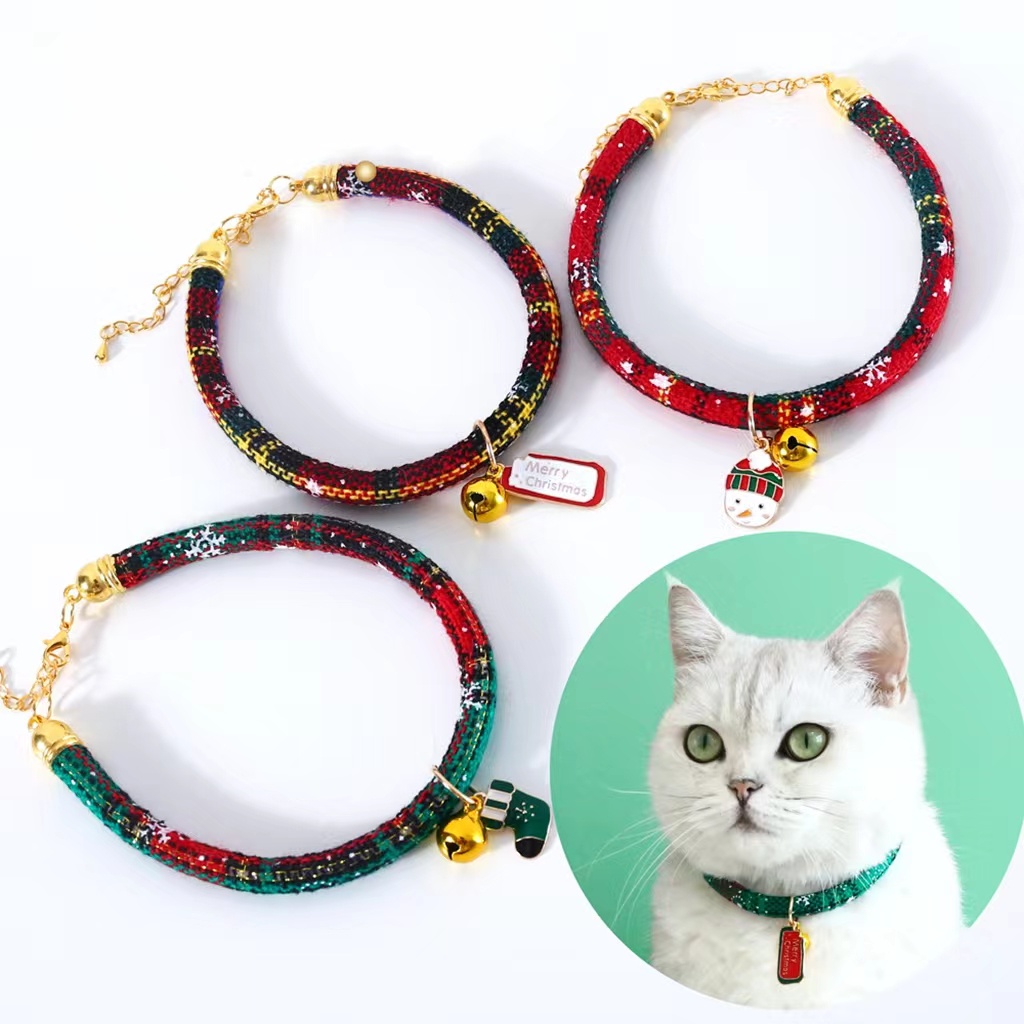 Kalung Hewan Peliharaan Motif Print Natal Bahan Nilon Dengan Lonceng