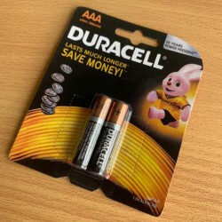 isi 2 pcs Baterai / batre / battery  Duracell Alkaline 1.5V AAA / A3