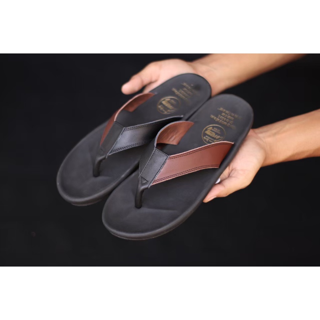 SANDAL JEPIT PRIA DEWASA SANTAI PRIA CEVANY JAVIT KULIT ASLI ORIGINAL CASUAL 100% PRIA KERJA KANTOR NYAMAN || SANDAL JEPIT PRIA INDIAN TERBARU LEBARAN 2022