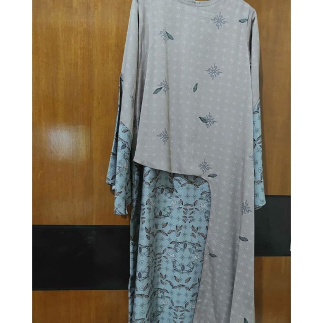 Preloved Ria Miranda  Mentawai Dress  Ria Miranda Preloved