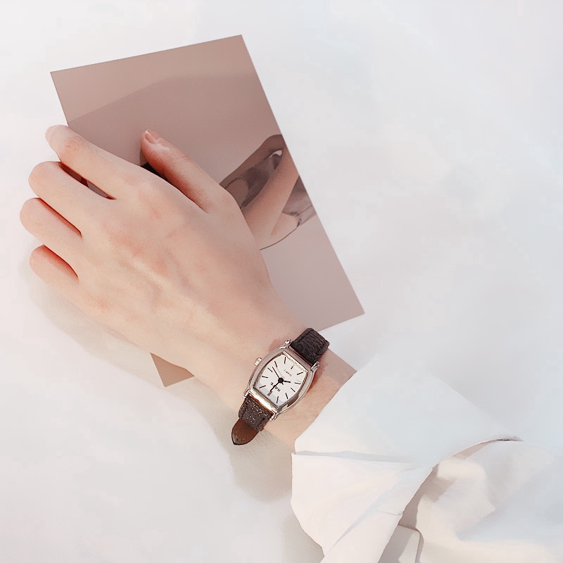 【KOK】✅COD Jam Tangan wanita Jam Tangan Quartz Gaya Retro Arloji kecil Sabuk-3