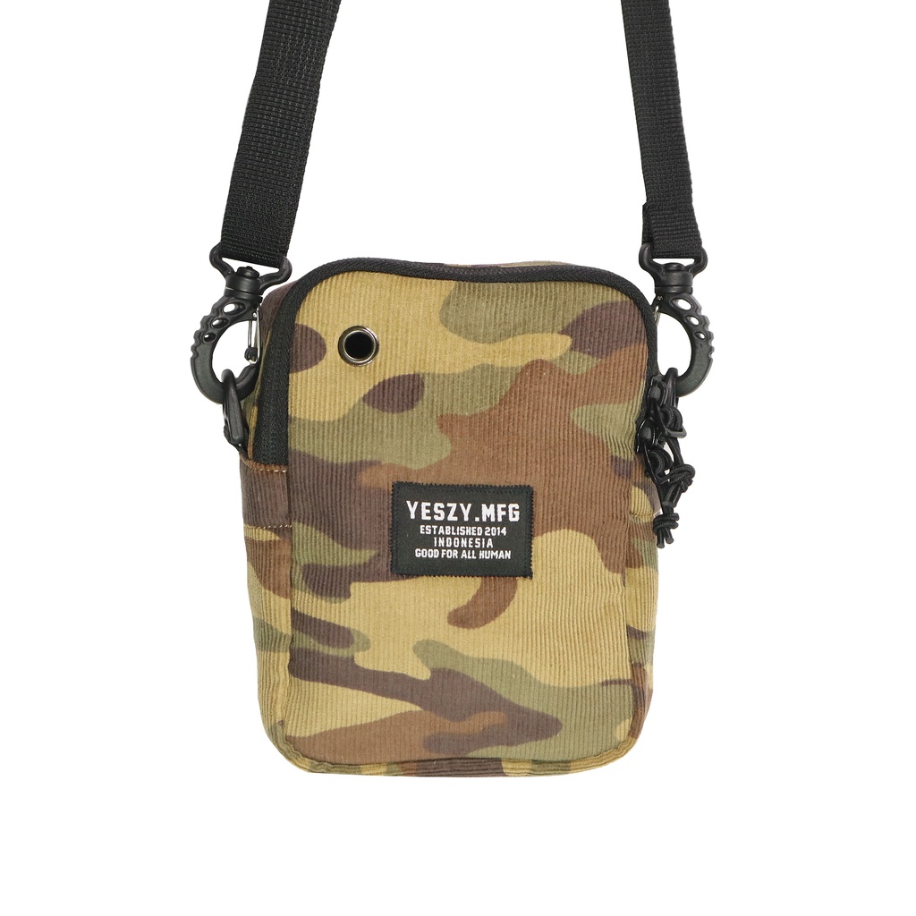 YESZY.MFG Packer Corduroy Shoulder Bag Camo