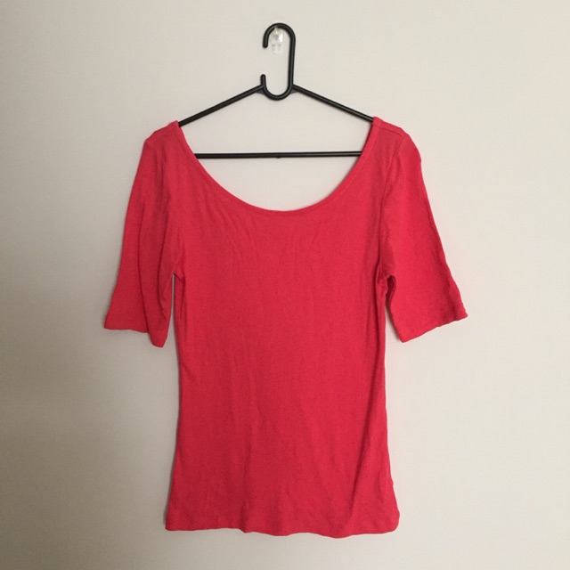 Preloved Kaos GAP Pink Tua