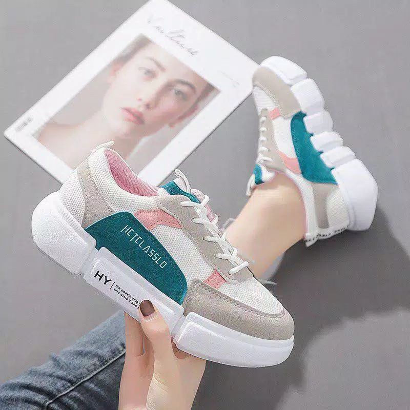 Sale Sepatu Sneakers Wanita HCT CLASSLO