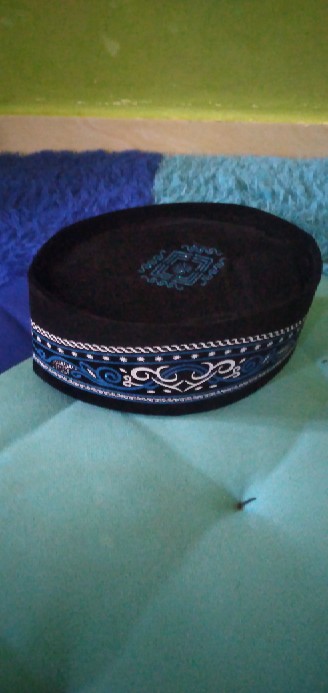 Peci Songkok Hitam Anak Dewasa Motif Karakter Kopiah Polos Batik Awing Wadimor Bhs Atlas Presiden