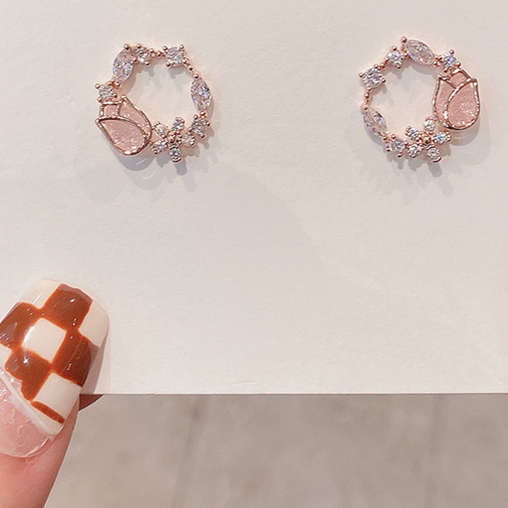 Anting Tusuk Motif Bunga Warna Rose Gold Ala Jepang / Korea Untuk Wanita