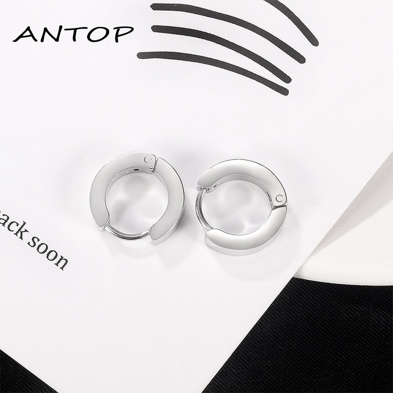 1 Pc Anting Stud Tindik Bahan Stainless Steel Warna Silver Gaya Korea Punk Gothic Untuk Unisex