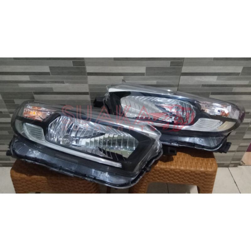 headlamp lampu depan mobilio rs 2016 2017 2018 Original