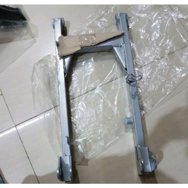 Swing arm fork + Bosh arm fork SHOGUN 125 SP