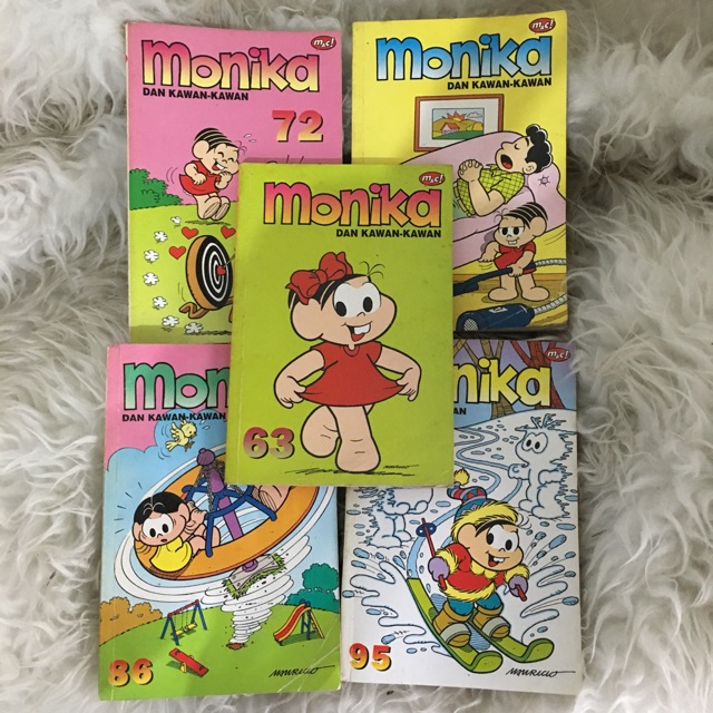 Komik Monika preloved