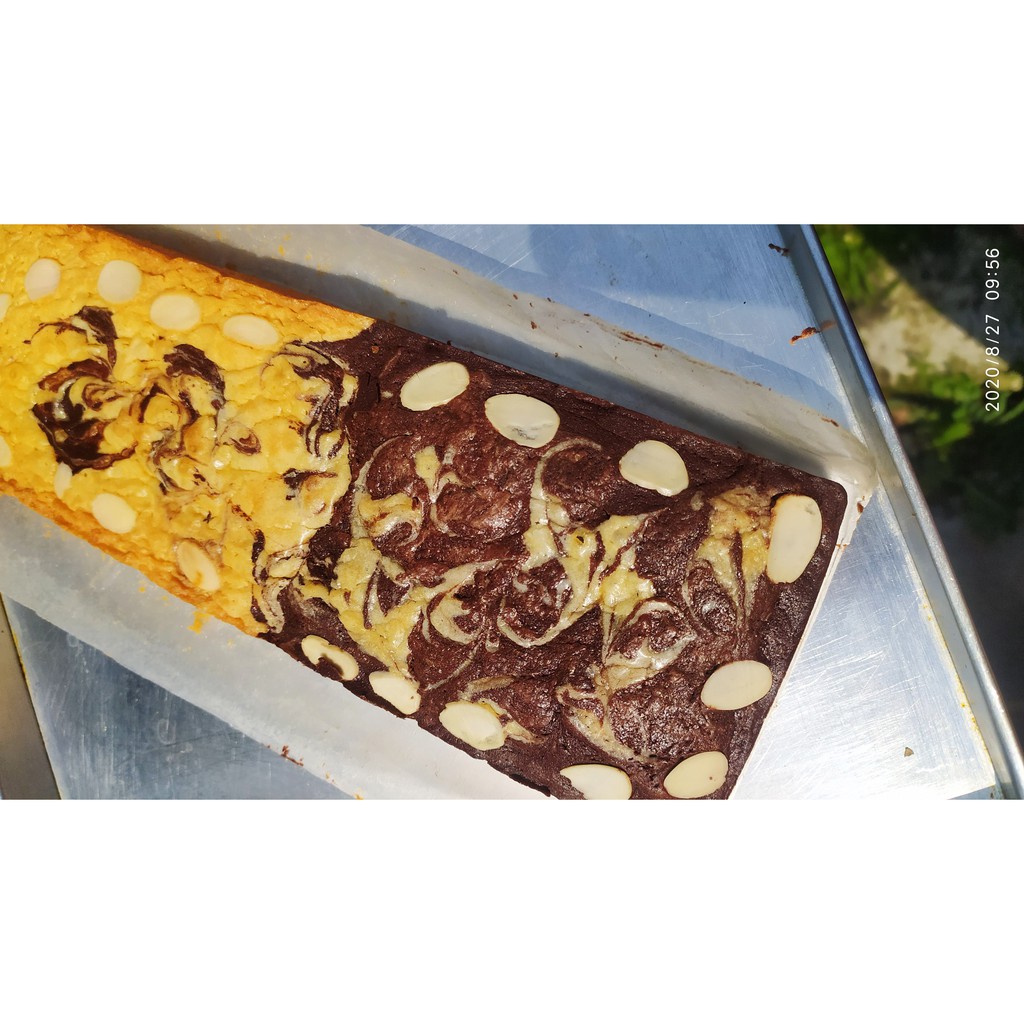 

BROWNIES BLACK AND WHITE