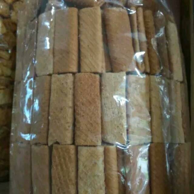 

KUE SEMPRONG LIPAT 200gr