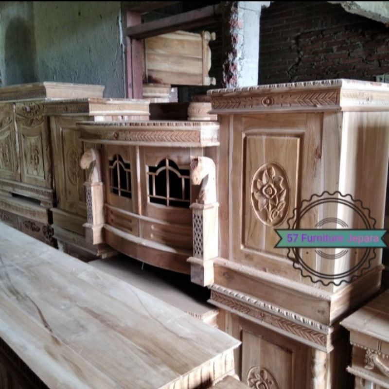 Bufet tv motif kuda - Bufet pajangan ruangan ukir jepara