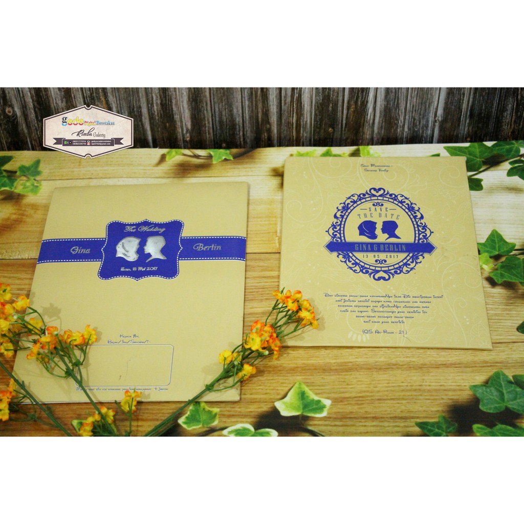 Undangan pernikahan hardcover model gold keren elegan