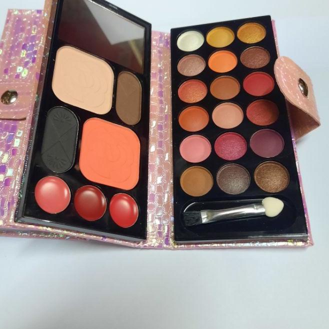 ♥ EYESHADOW DOMPET ANYLADY UKURAN KECIL ♝