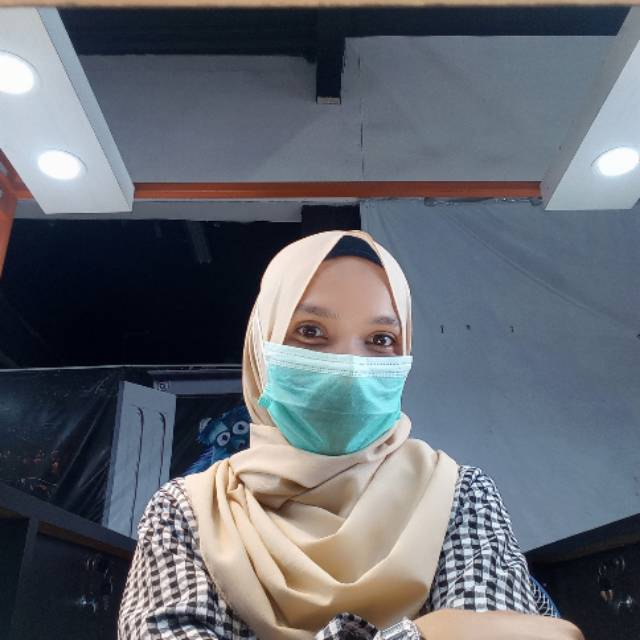 satija__0m1_oop853egimz3rf