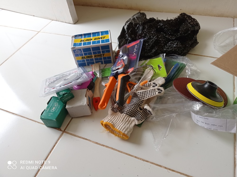 Sekrup Kayu 1 1/2 (+) Hkv / Skrup Kayu / Wood Screw