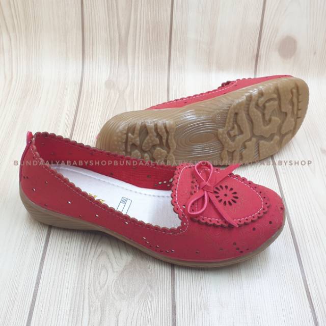 Sepatu Wanita MERAH Size 37 - 40 Sepatu Kerja Wanita - Sepatu Wanita Formal-Sepatu Slip On Perempuan