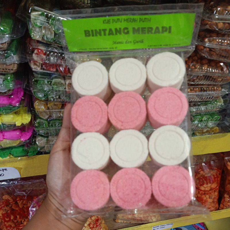 Jual Kue Putu Kering Merah Putih Shopee Indonesia