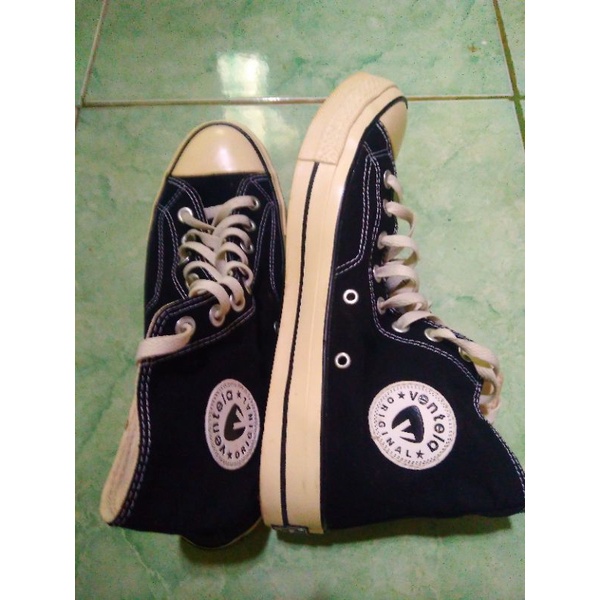 sepatu ventela 70s