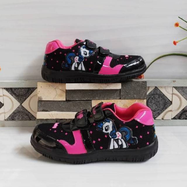 SEPATU ANAK TK WARNA KUDA PONY 07 SIZE 26-30 SPORTY LB