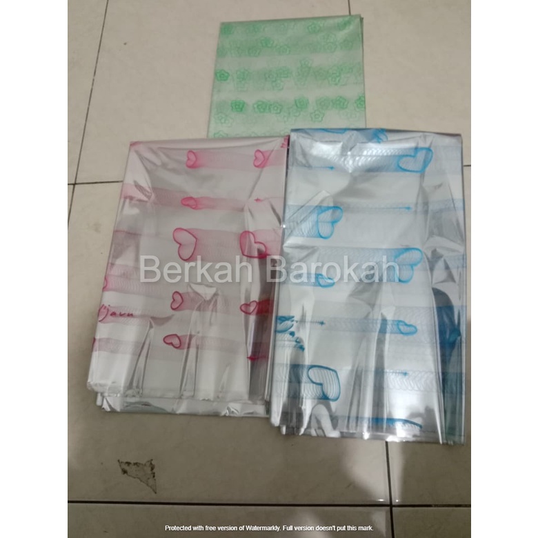 

PLASTIK PARCEL / JAJAN / Uk. 70x80 Isi 50pcs