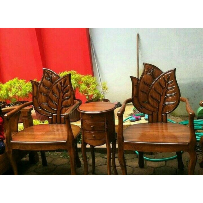 Kursi Teras Daun Jati