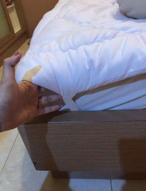 Matras Protector / Cover Pelindung Spring Bed Uk King/queen