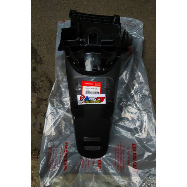 Spakbor belakang scoopy fi K16 2013-2016 Original Honda 8010A-K16-A00