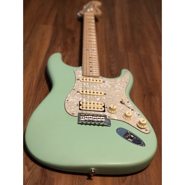 Fender HSS Stratocaster American Performer - Seafoam Green