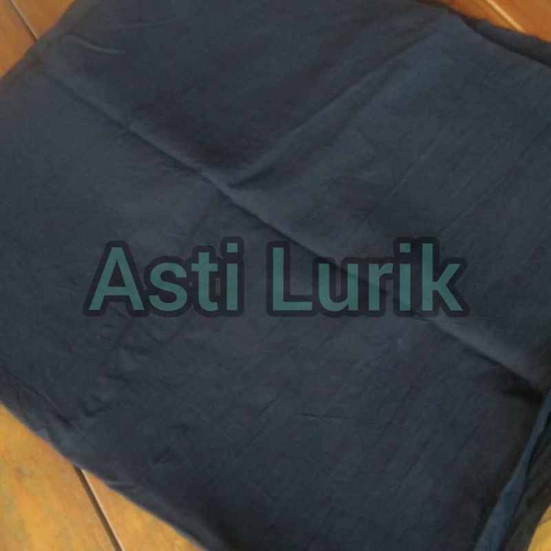 Kain Tenun ATM Polos . Tenun Polosan warna hitam , pasangan tenun lurik . Klaten .