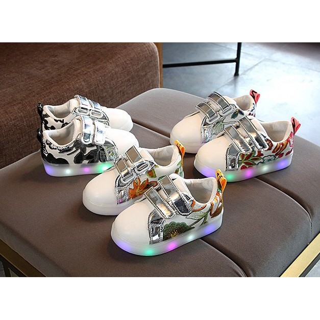 Sepatu Anak Sneaker Led | Metalic Flower