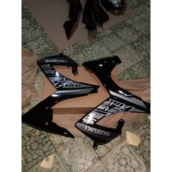Cover sayap sayapan body samping plus striping SUZUKI SATRIA F FU FL FACELIFT kualitas terjamin baha
