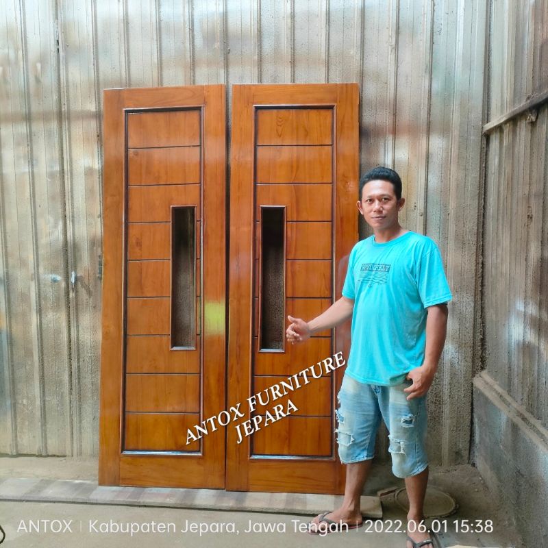 Pintu rumah kupu tarung minimalis kayu jati furniture Jepara