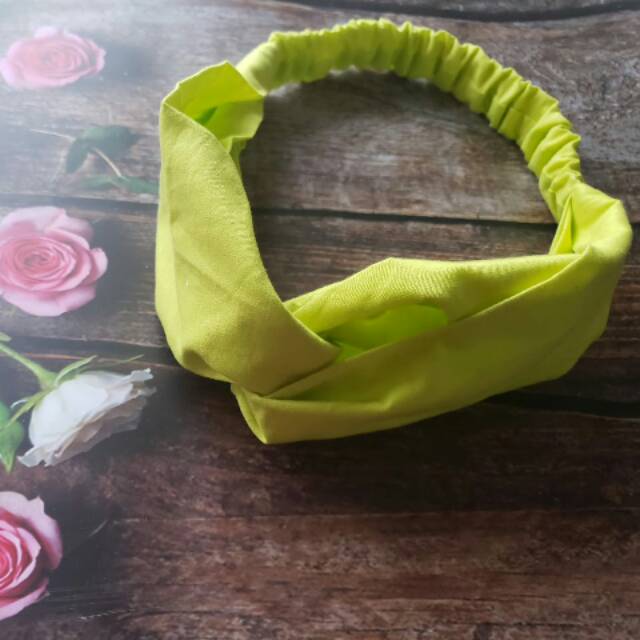 Bandana Kain Hijau Neon Polos