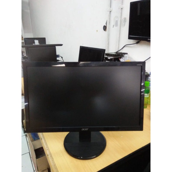 Monitor Acer 20 inchi tipe k202HQL Bagus