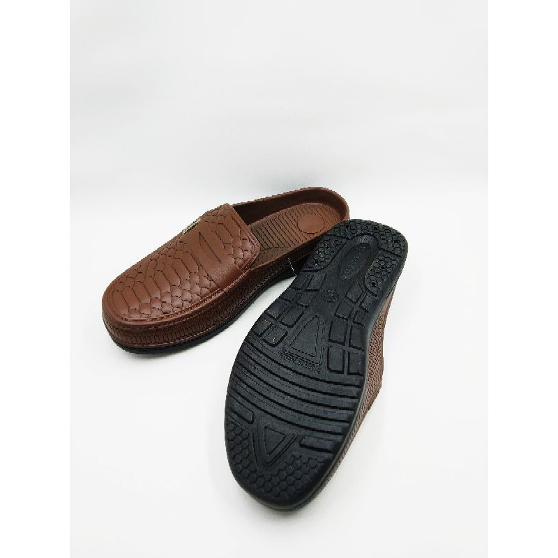 SEPATU SANDAL PRIA  SLOP ATT karet