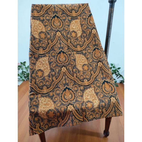 Kain Batik Solo kombinasi Genes/Semi Tulis Kuncoro