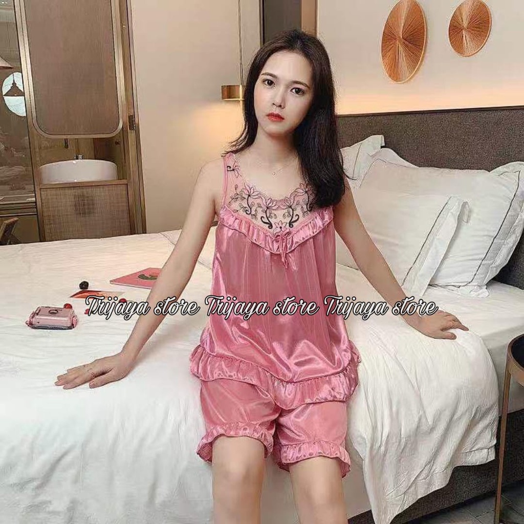 Trijaya . baju tidur setelan hotpant satin import / stelan sexy celana pendek brukat bunga (new)