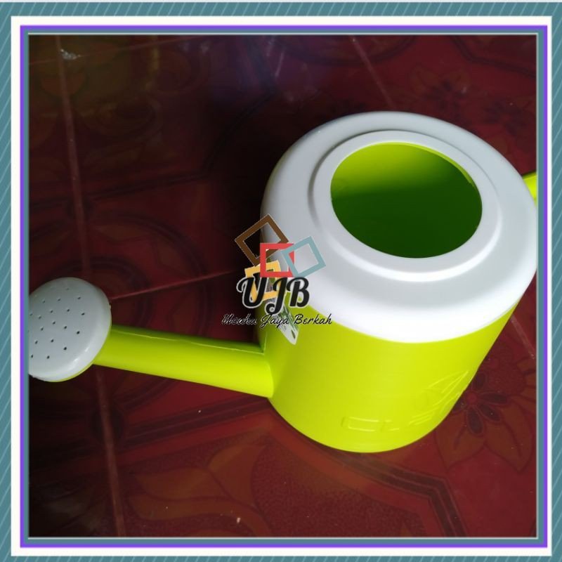 Gembor Air Penyiram Tanaman 2 Liter Claris Gembor Air Gembor Penyiraman Model Teko