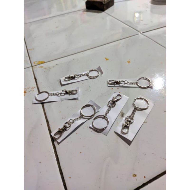 Rantai perganan pintu sangkar burung