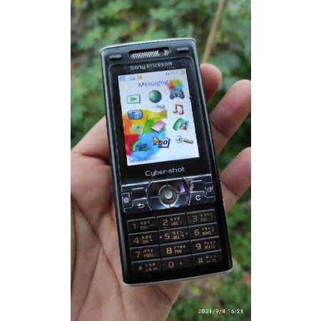 Sony Ericsson k660i Sony Ericsson K800i 100% second original