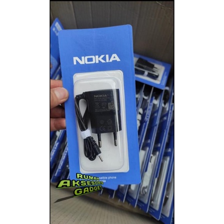 Travel Charger Nokia TC N70 N95 socket colokan jarum kecil original 99%