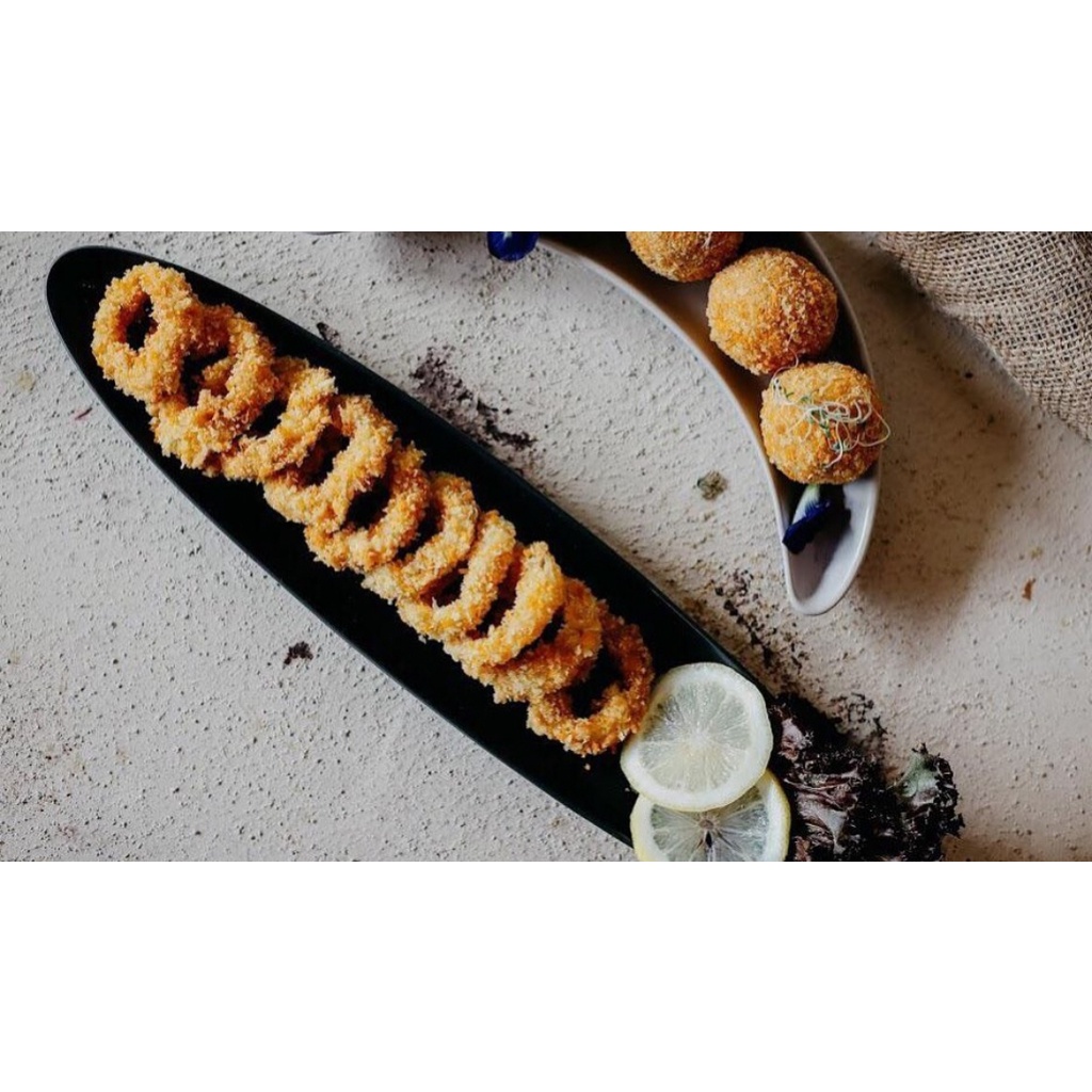 

Fried calamari fritter