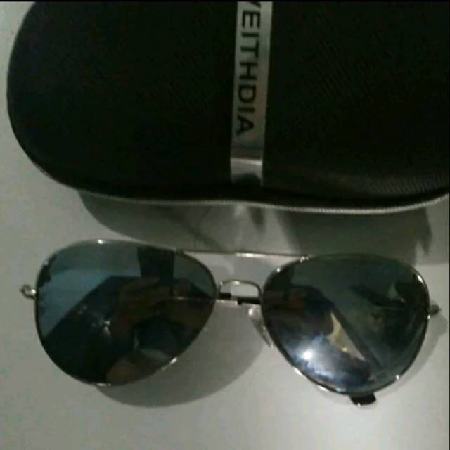 Kacamata Polaris Veithdia